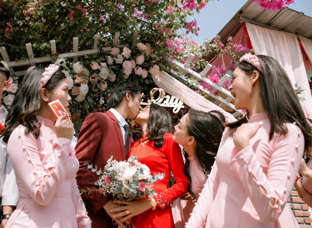 Quay video đám cưới là gì? 4 mẹo mà bạn nên biết để chọn nơi quay đám cưới chuyên nghiệp